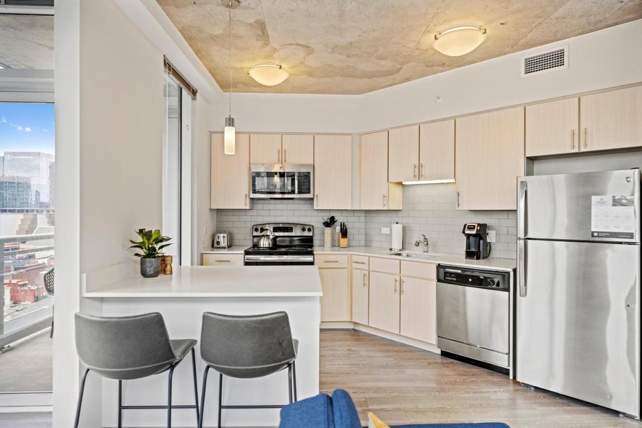 Placemakr Premier SoBro Nashville Exterior foto Kitchen